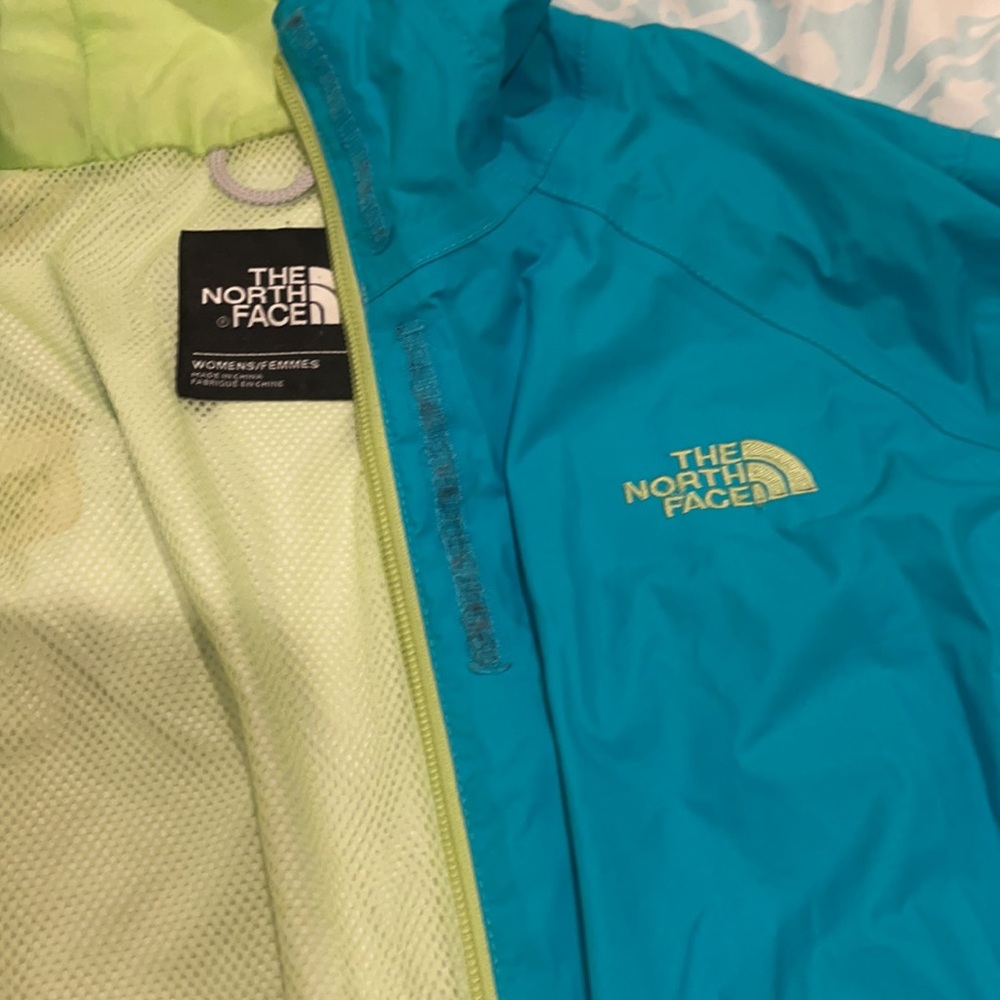 The North Face Lightweight Jacket - image 5